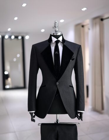 Shop Black Jacquard Tuxedo Suit - The HEA 5 vs 1 suit