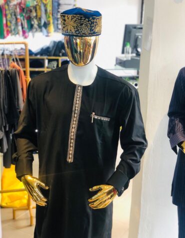 BLACK KAFTAN