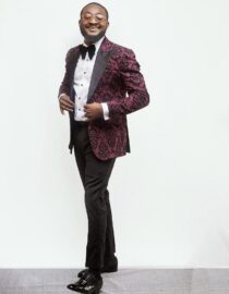 FLORA PATTERNED PEAK LAPEL TUXEDO