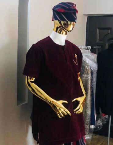 MIXTURE OF ASO OKE AND VELVET