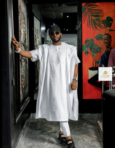 Supreme White Agbada Style SA4